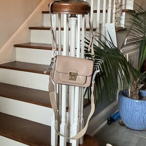Micheal kors Beige Crossbody Bag with Gold-Tone Lock